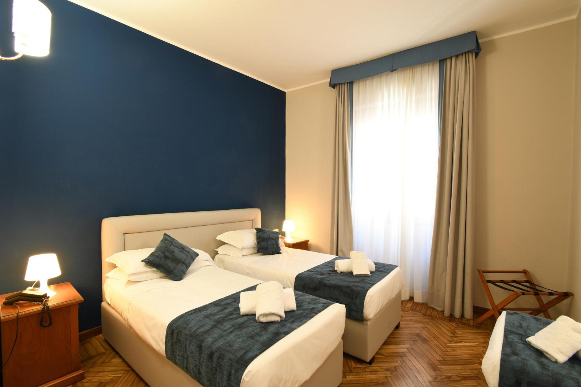 Hotel Cavour 3*