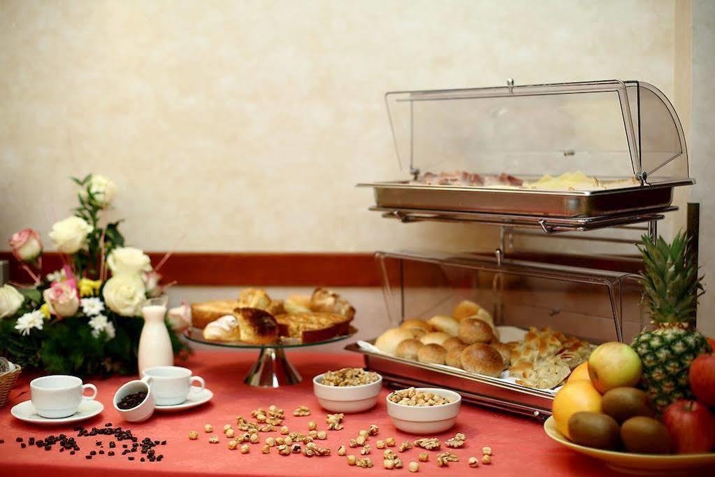 Cavour Hotel